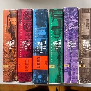 One tree hill dvd’s entire set of 6 seasons